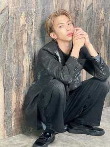 松島勇之介OFFICIAL SITE撮影中オフショット②